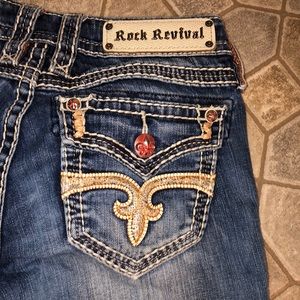 Rock Revival Capri Jeans